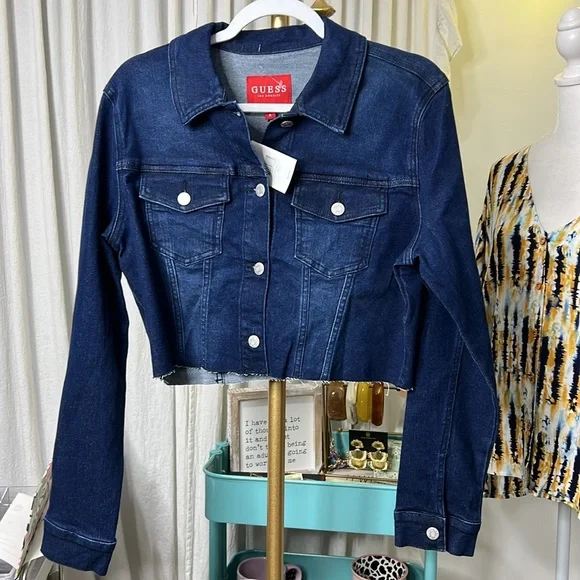 NWT Guess Martha Denim Jacket Stretch Dark Wash Medium X-Large Women - Picture 2 of 3